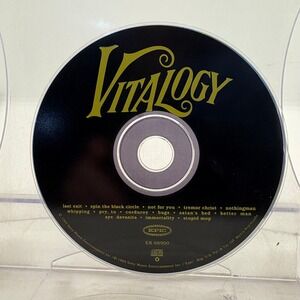 Pearl Jam Vitalogy CD 1994 Epic Records EK 66900 Alternative Rock Grunge Disc